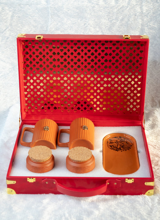 SET OF TWO  AAKAR BEER MUG  AND ONE TRAY WITH TWO JAR